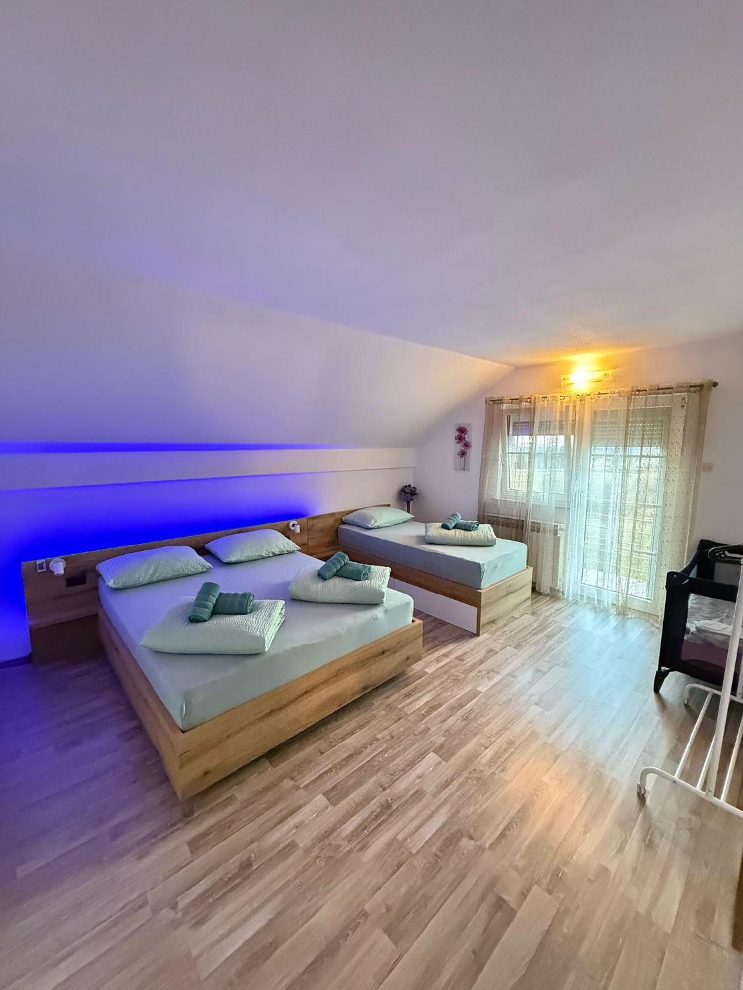 Apartments Marija Vrelo Koreničko 외부 사진