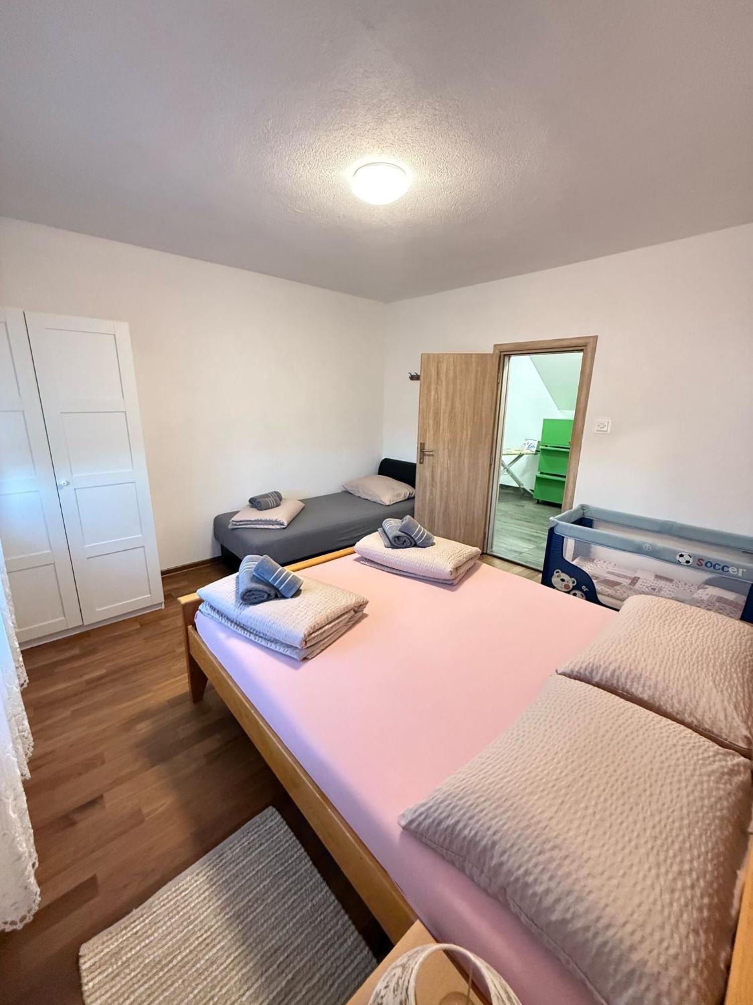 Apartments Marija Vrelo Koreničko 외부 사진